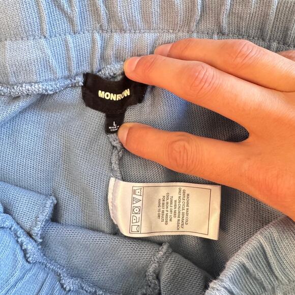 Monrow Women's High-Rise Blue Ombre Jogger Sweatpants Size Large - Picture 3 of 4